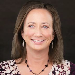 Dionne Hutton